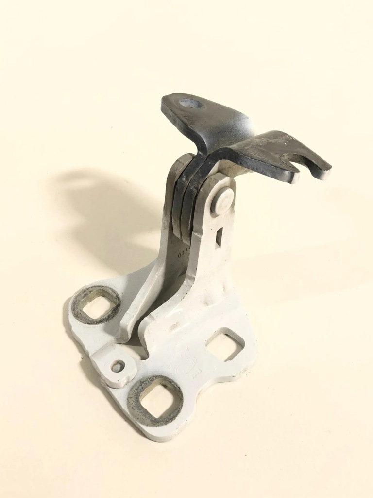 Купить Tesla model 3 2019 петли