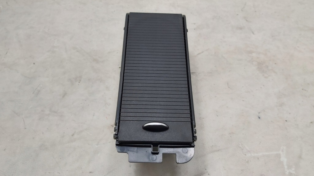 фото №1, Кронштейн na кружки cub держатель mercedes slc slk r172