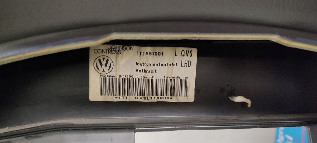 фото №9, Приборная панель консоль ремни vw touran 1,9 tdi