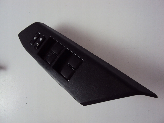 фото №1, Панель вікон лівий перед toyota rav-4 iv