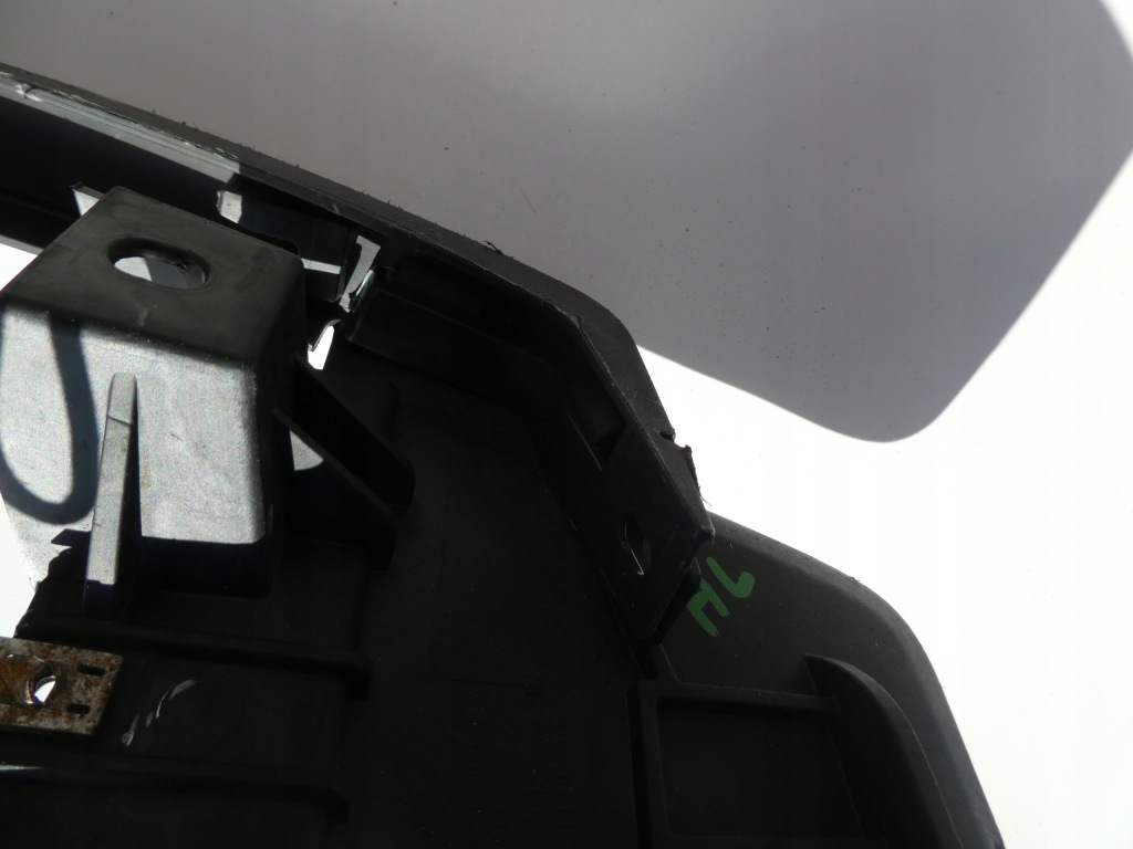 фото №6, Молдинг крыла левая задняя vw tiguan 5n 5n0854819c