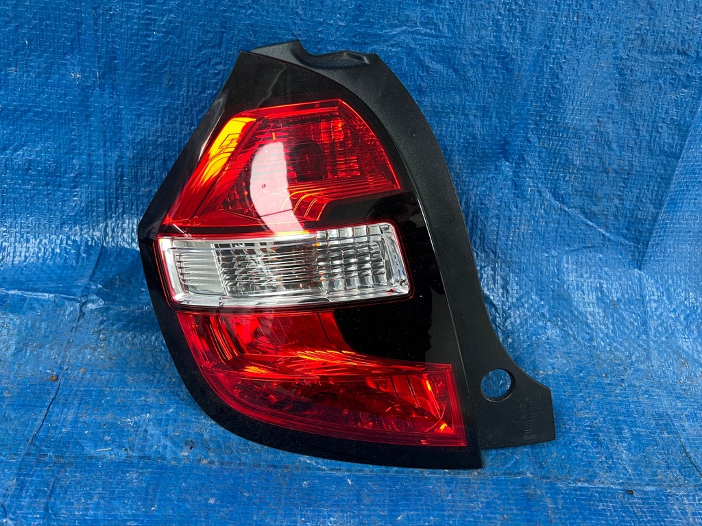 фото №1, Renault twingo iii ліва задня лампа