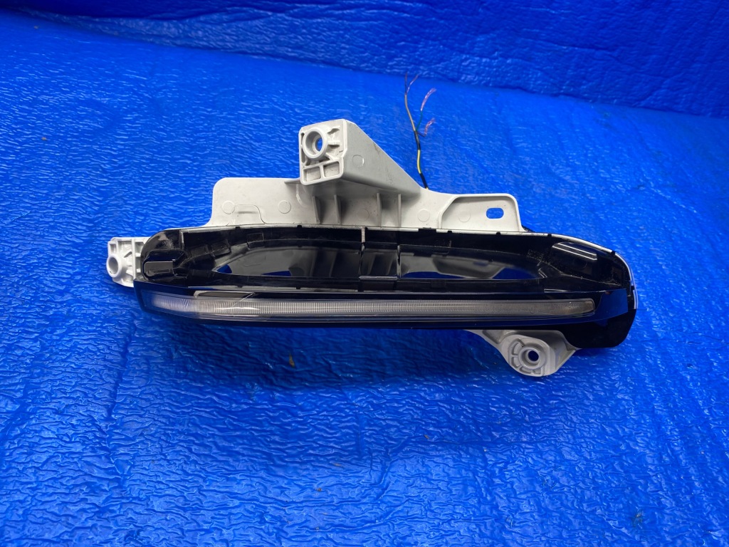 Купити Led протитуманна фара mazda cx60 w6082 kaaa 51060