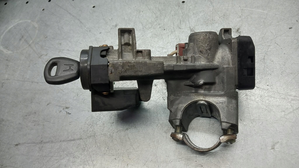 фото №1, Замок запалювання honada civic vii 01r 1.6b 39730-s5a