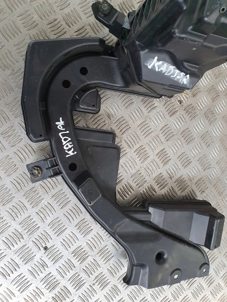 фото №6, Kadjar 15-22 1.5 dci корпус фильтра воздуха