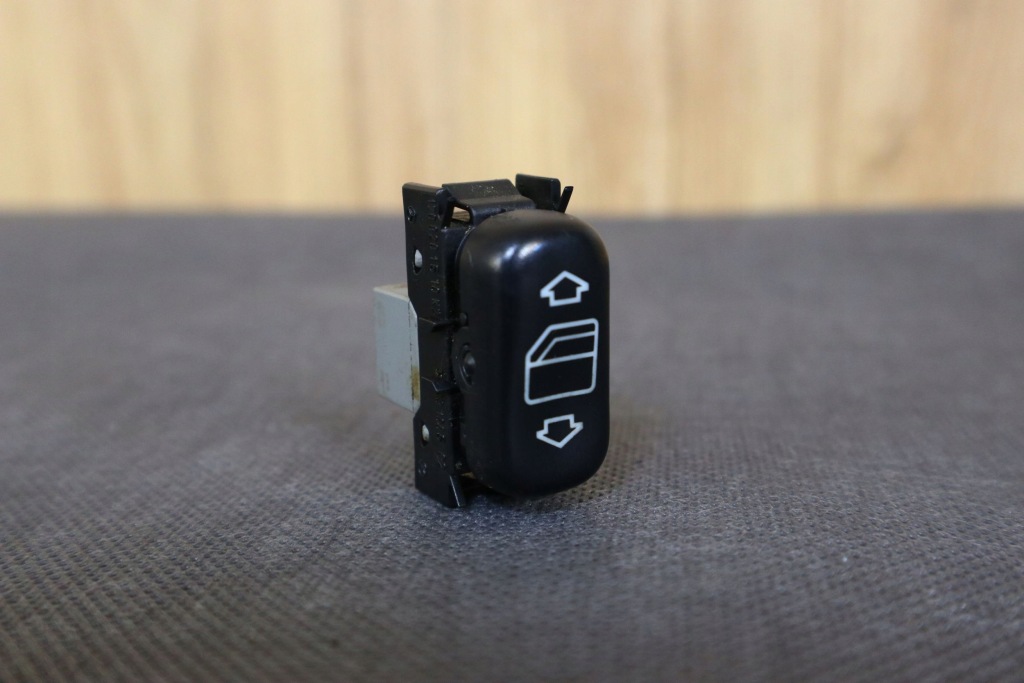 Купити Mercedes slk r170 lift перемикач скло a1708201510