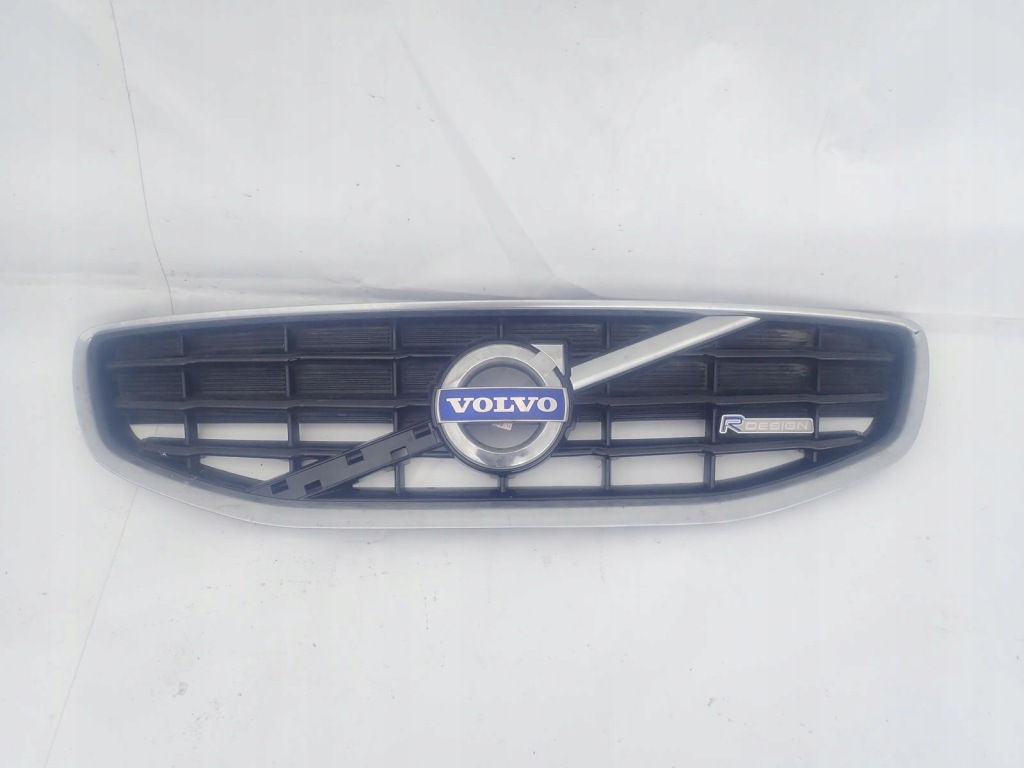 фото №1, Volvo v60 i 1 s60 ii 2 r-design 10-13 решётка радиатора решётка радиатора