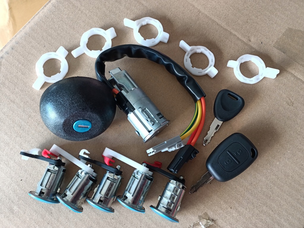 фото №8, Набор комплект замки замки дверь замок зажигания крышка renault master ii 1998-10