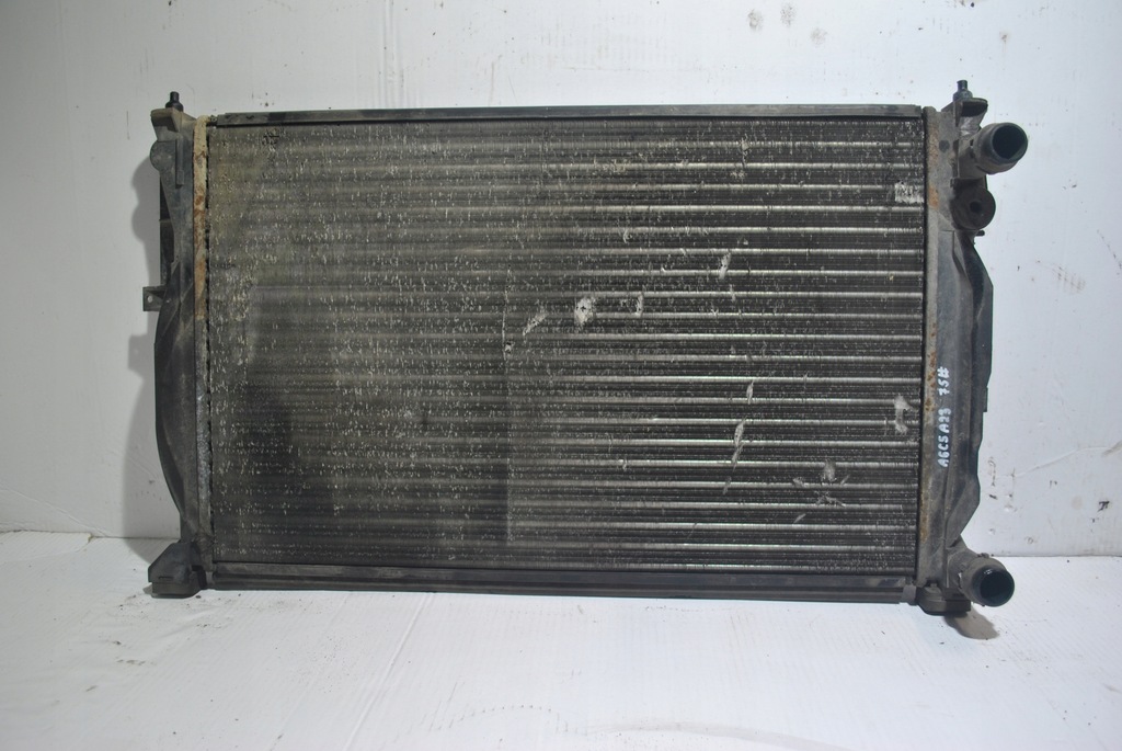 фото №1, Радиатор wody audi a6 c5 4b0121251h