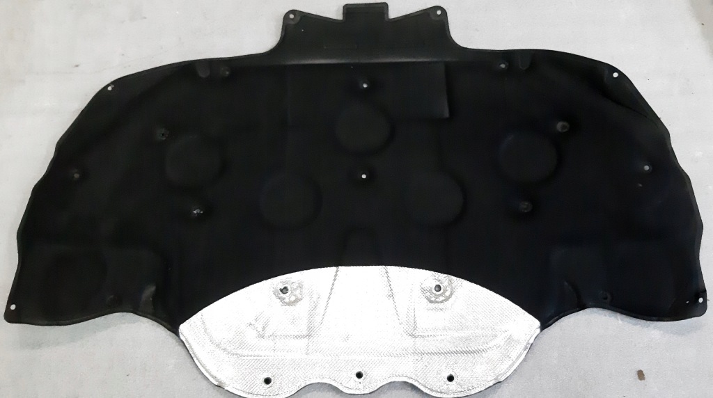 фото №1, Mercedes e-coupe w207 шумоизоляция капот 350 cdi