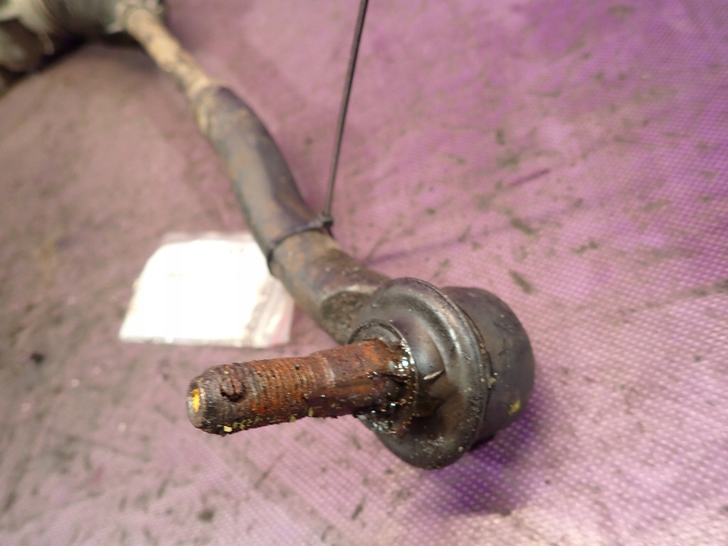 фото №6, Toyota corolla e12 00-08 hb 5d трансмиссия рулевая крестовина 4550002060