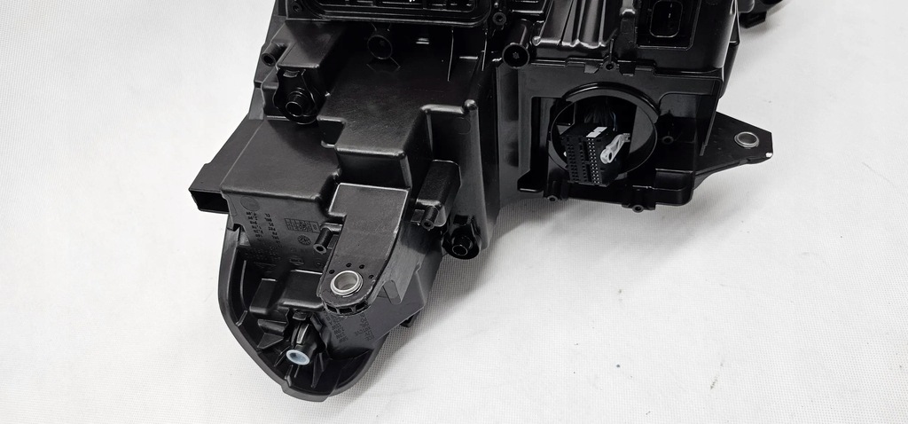 фото №13, Bmw x1 u11 лампа перед правая full led europa fv