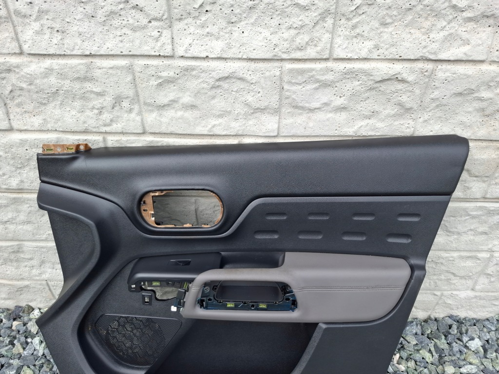 фото №9, Обшивка обивка дверь правый перед citroen c5 aircross #7246