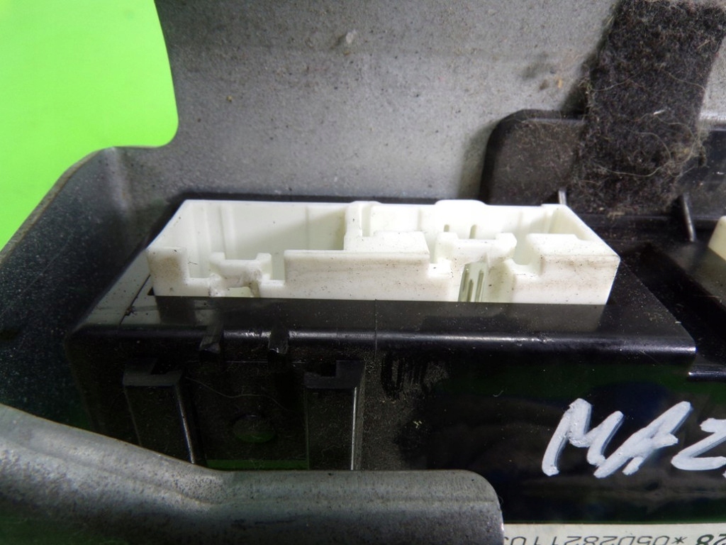 фото №11, Mazda 5 блок управления модуль комфорта cd34 67560b