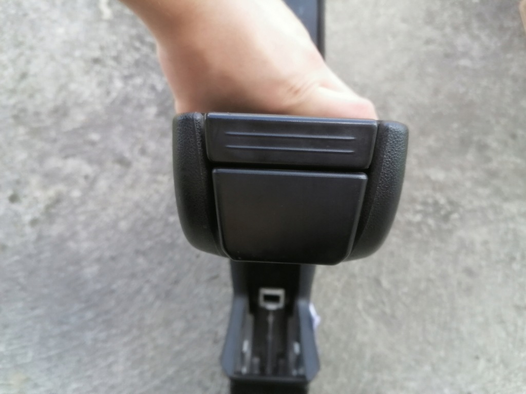 Fiat grande punto підлокітник Київ