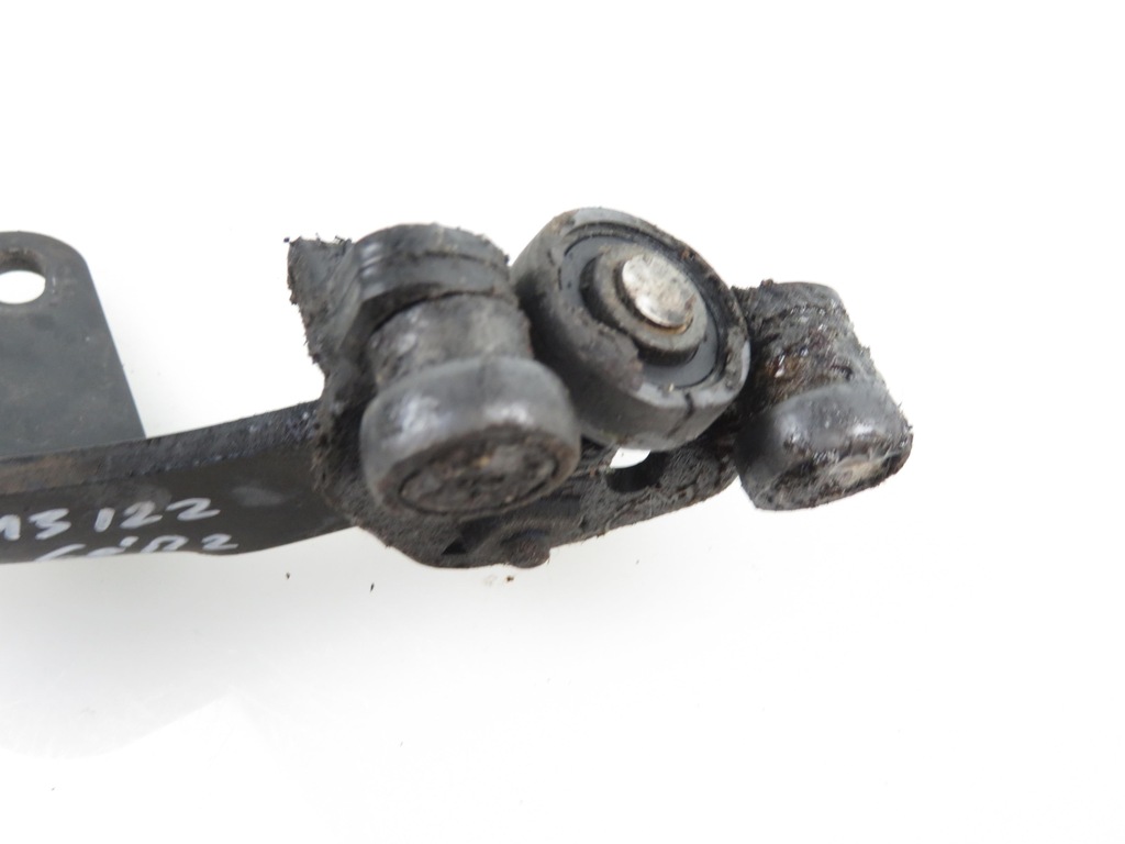 фото №3, Ролик дверь раздвижных ford tourneo connect