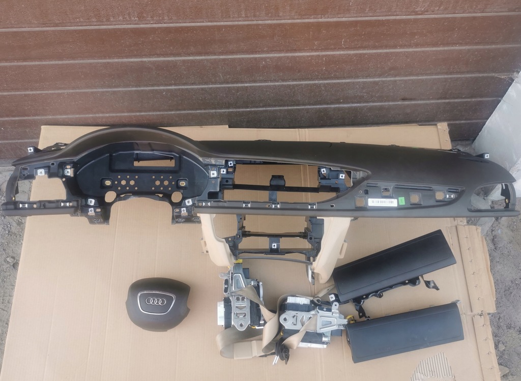 фото №1, Подушки безопасности комплект приборная панель ремни usa audi a6 c7 2011-