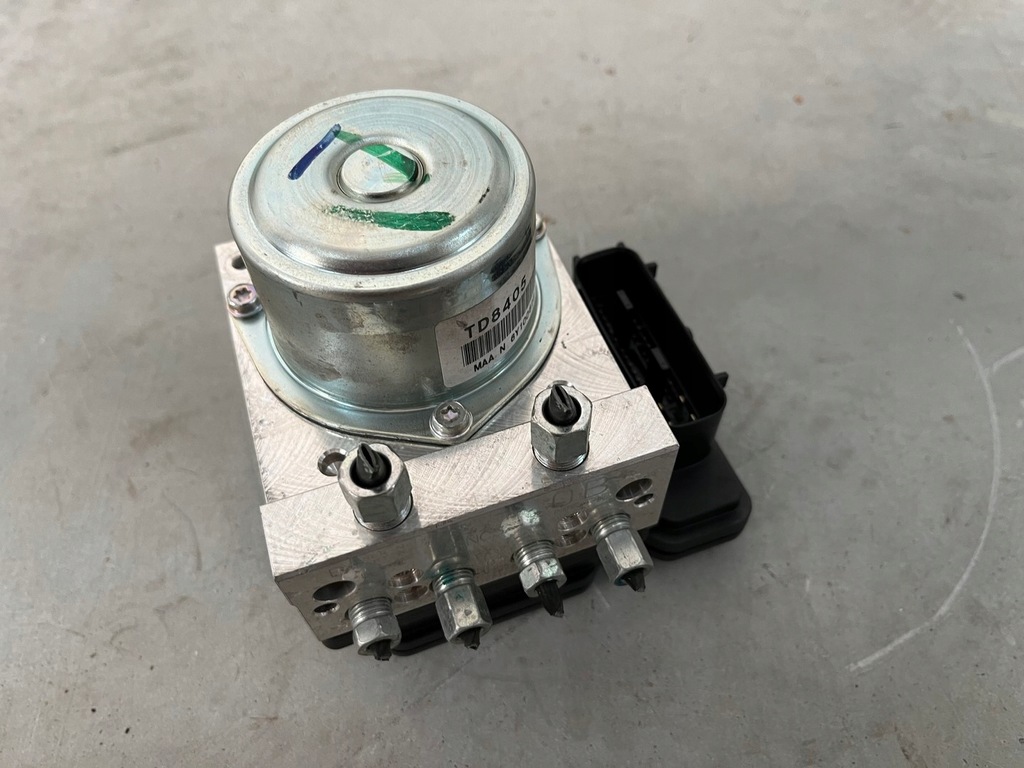 фото №6, Nissan leaf i ze0 насос abs 476604nc0b