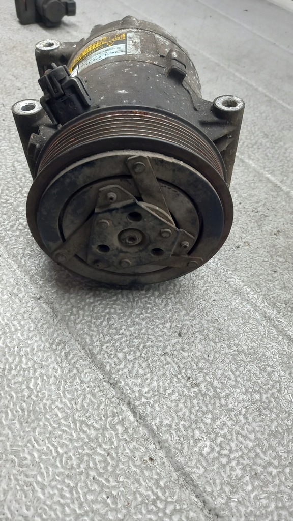 фото №5, Компресор кондиціонера renault megane 1.9dci 04r