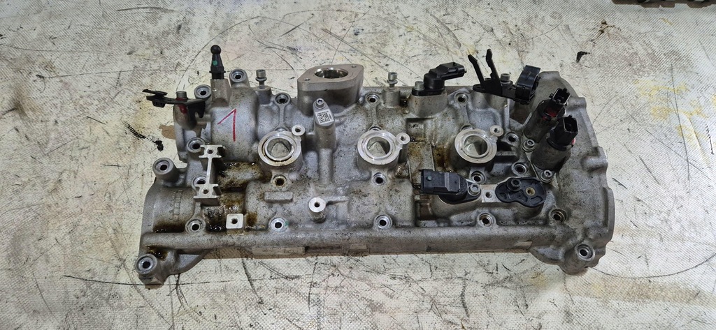 фото №7, Крышка клапанов 670052851 alfa romeo stelvio giulia 2.9 qv 510km