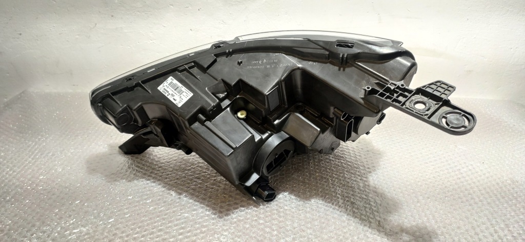 Фонари правый  левая citroen c4 full led Оригинал