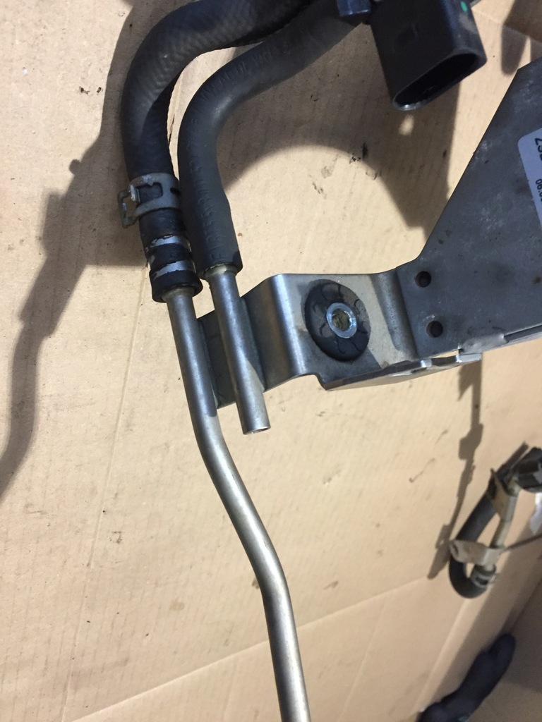 фото №5, Q7 4l 4.2 tdi датчик різниці тиску 7l8131553b