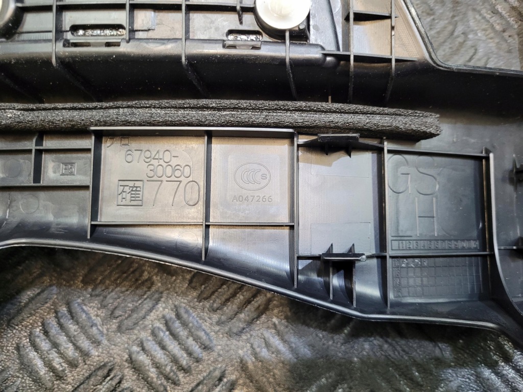 Молдинг накладка порог задний  левая 67940-30060 lexus gs 4 iv gs250 12- в Украине