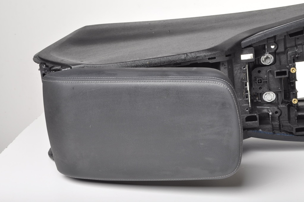 фото №11, Bmw g08 тунель середній підлокітник 2021r