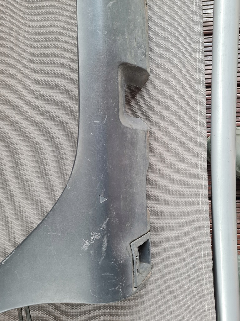 фото №15, Dacia оригинальный номер 788a27813r молдинг крыла задняя правый