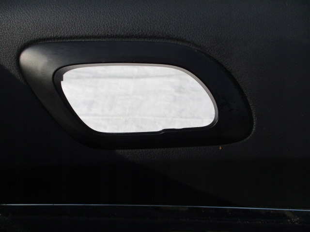 фото №11, Peugeot 3008 обшивка дверь правый передний