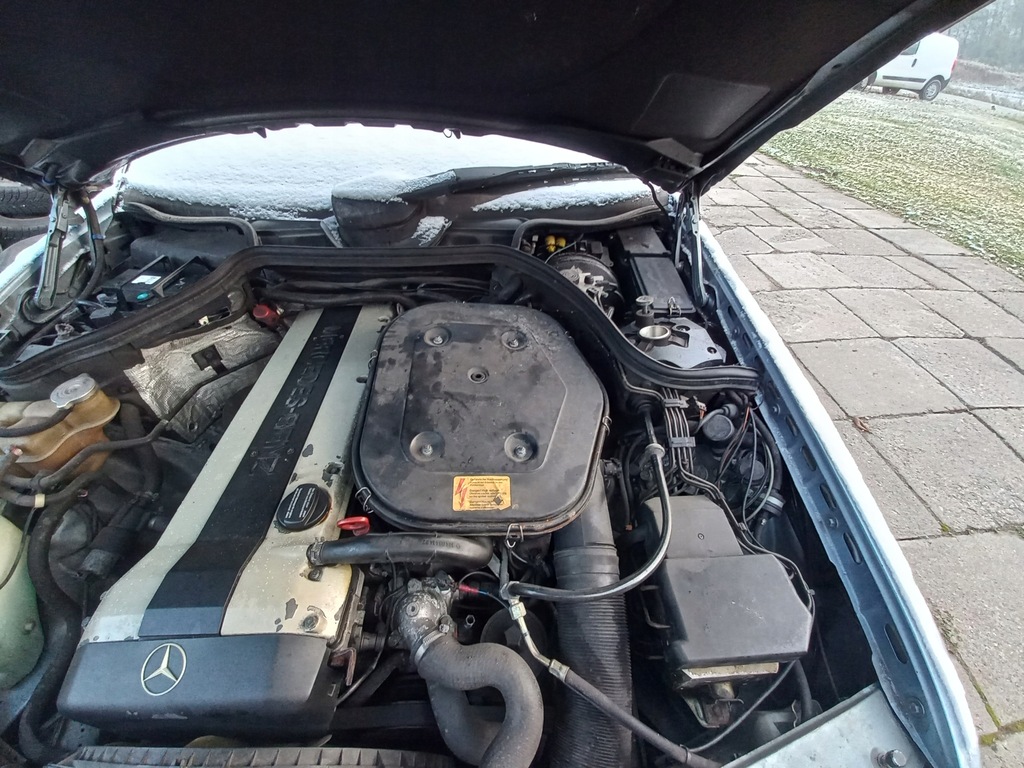 фото №1, Інжектор розподільник mercedes w 124 3.0 24v k-jet