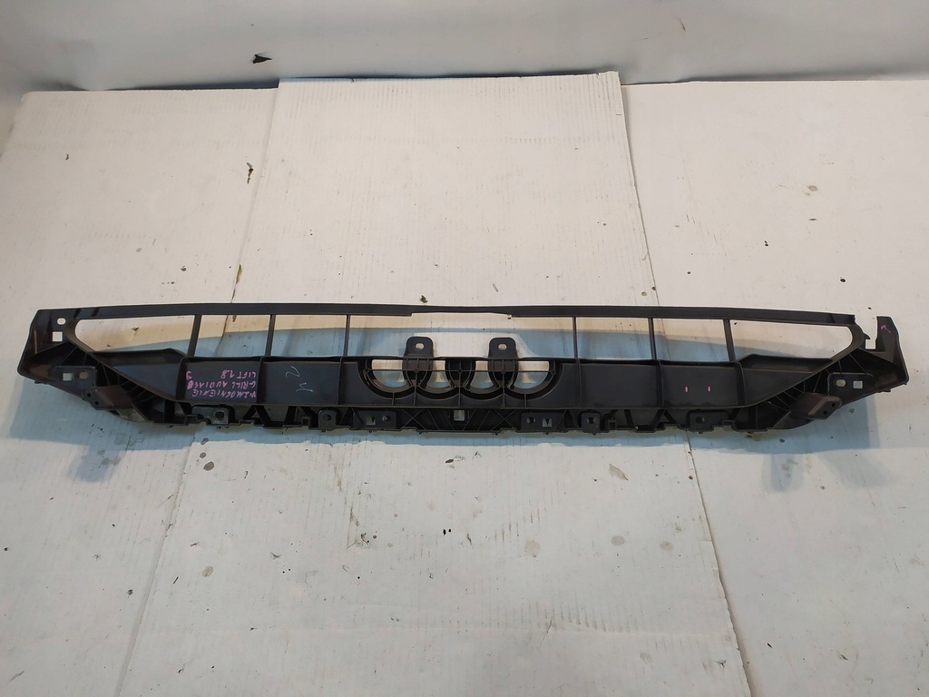 фото №7, Решётка радиатора усилитель перед audi a4 s4 b9