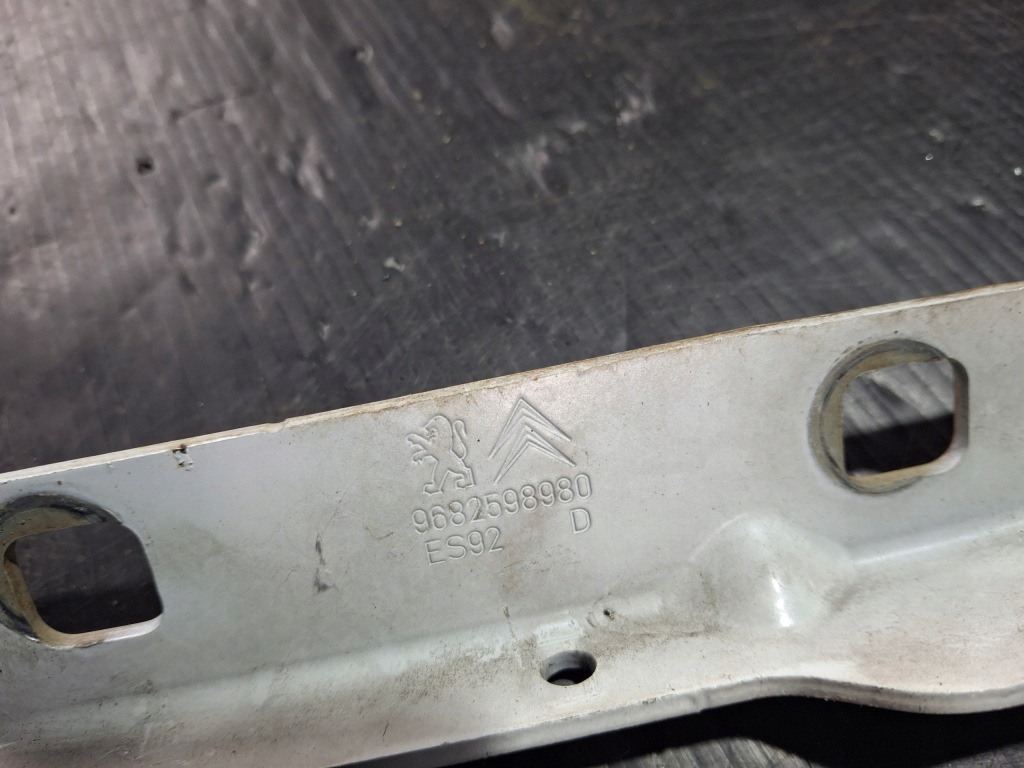 Peugeot 3008 i петли капот левый правый комплект kwed Недорого