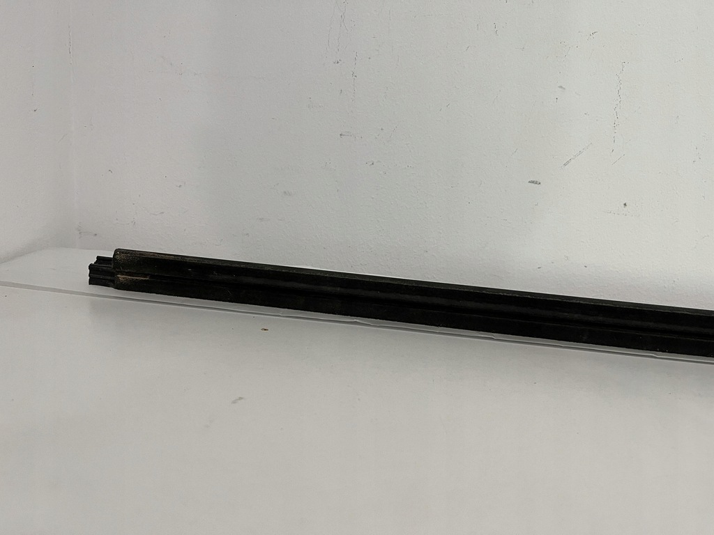 фото №8, Toyota ch-r молдинг ущільнювач лівий перед 75740-10070