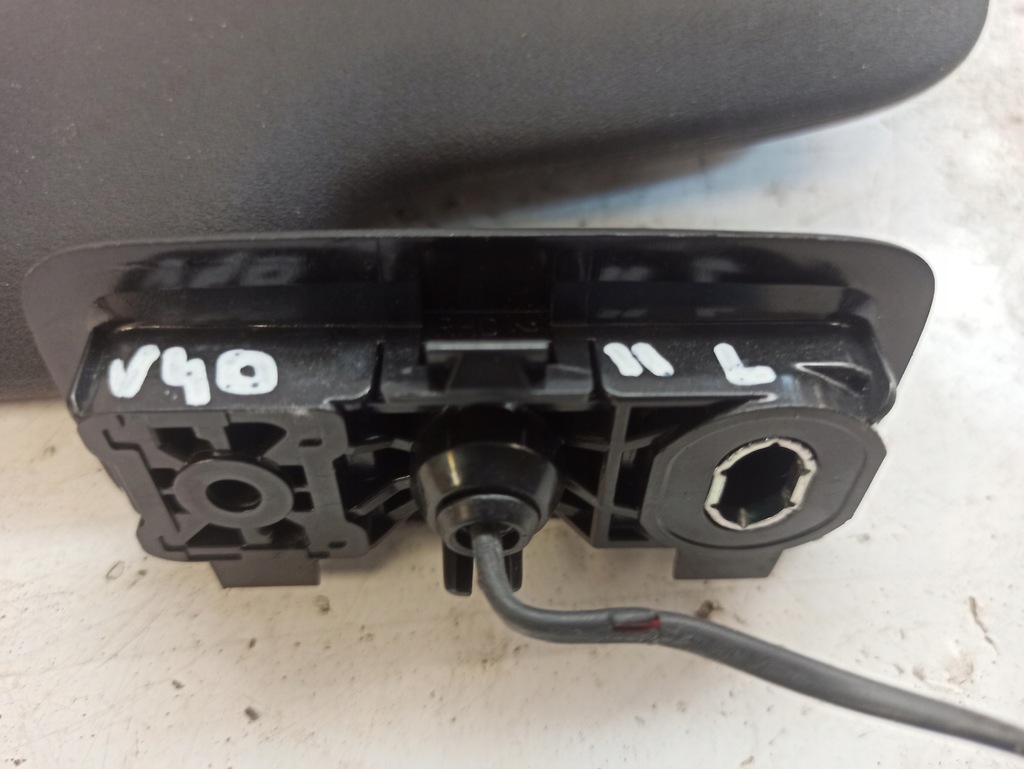 фото №6, Volvo v40 ii 2 сонцезахисний козирок козирки права 31426316