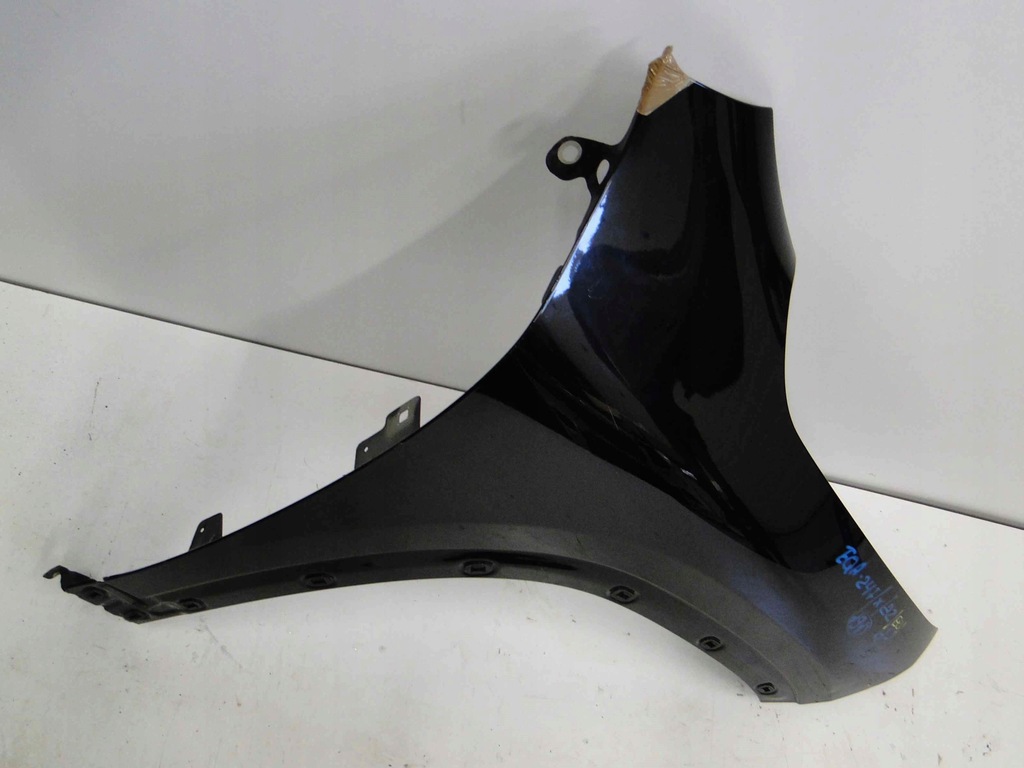 фото №8, Mercedes eqa h243 243 крила передній правий