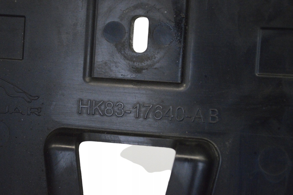 фото №5, Jaguar f-pace передний бампер кронштейн x761 2016 rhd