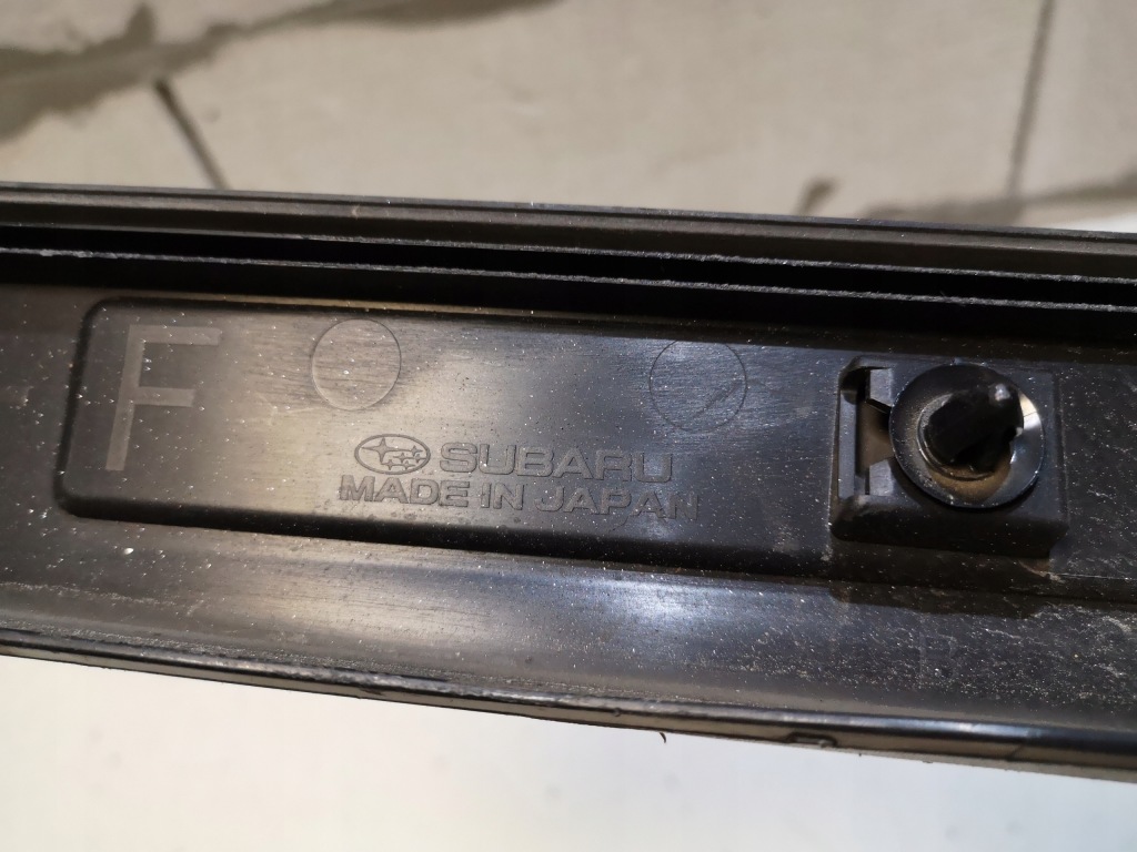 фото №7, Молдинг двері правий перед outback 15-18