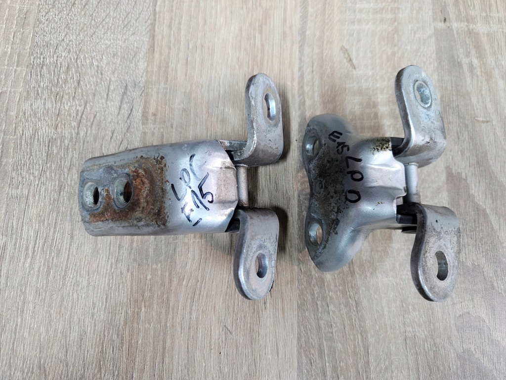 фото №1, Toyota corolla e15 07-12 петли дверь левый перед 1f7