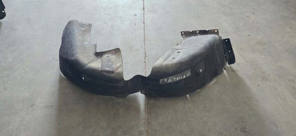 Tesla model s підкрилок задня лівий Ціна