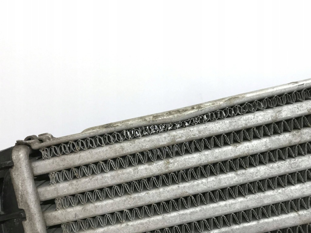 фото №10, Радіатор повітря інтеркулер mercedes w177 w247 w118 a2475006100