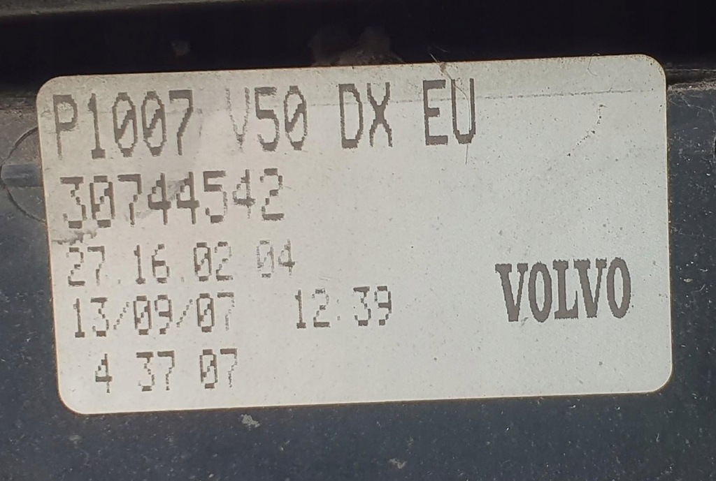 фото №6, Лампа правый задняя задняя volvo v50 lift 30744542 europa