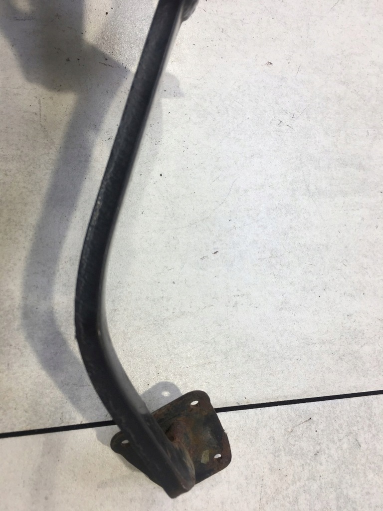 фото №10, Педаль сцепления toyota avensis i 2.0 d4d