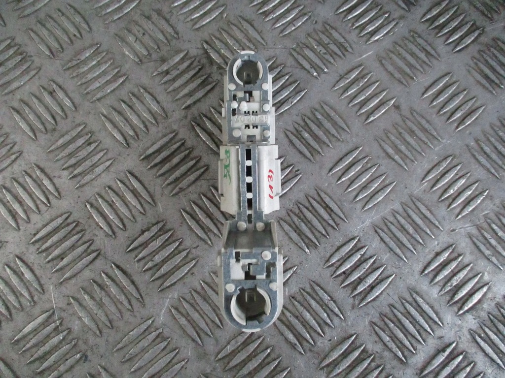 фото №6, Вкладиш лампи правий задня góra volvo v50 04-06r