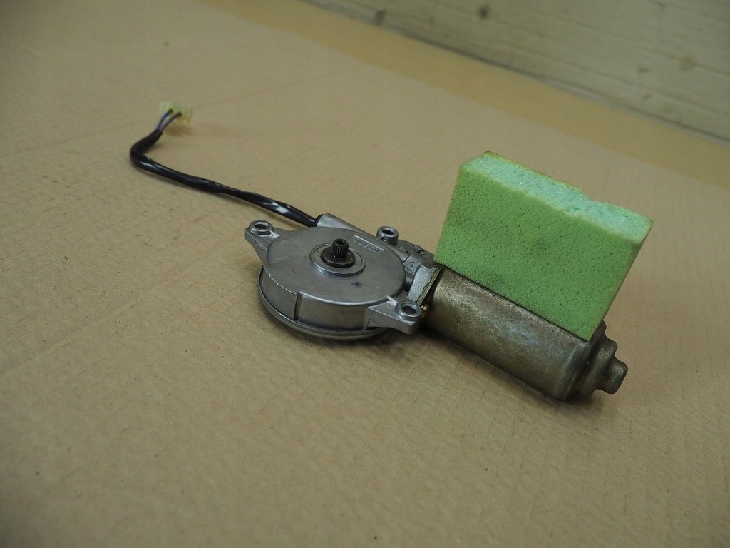 фото №15, Моторчик люк chrysler pt cruiser