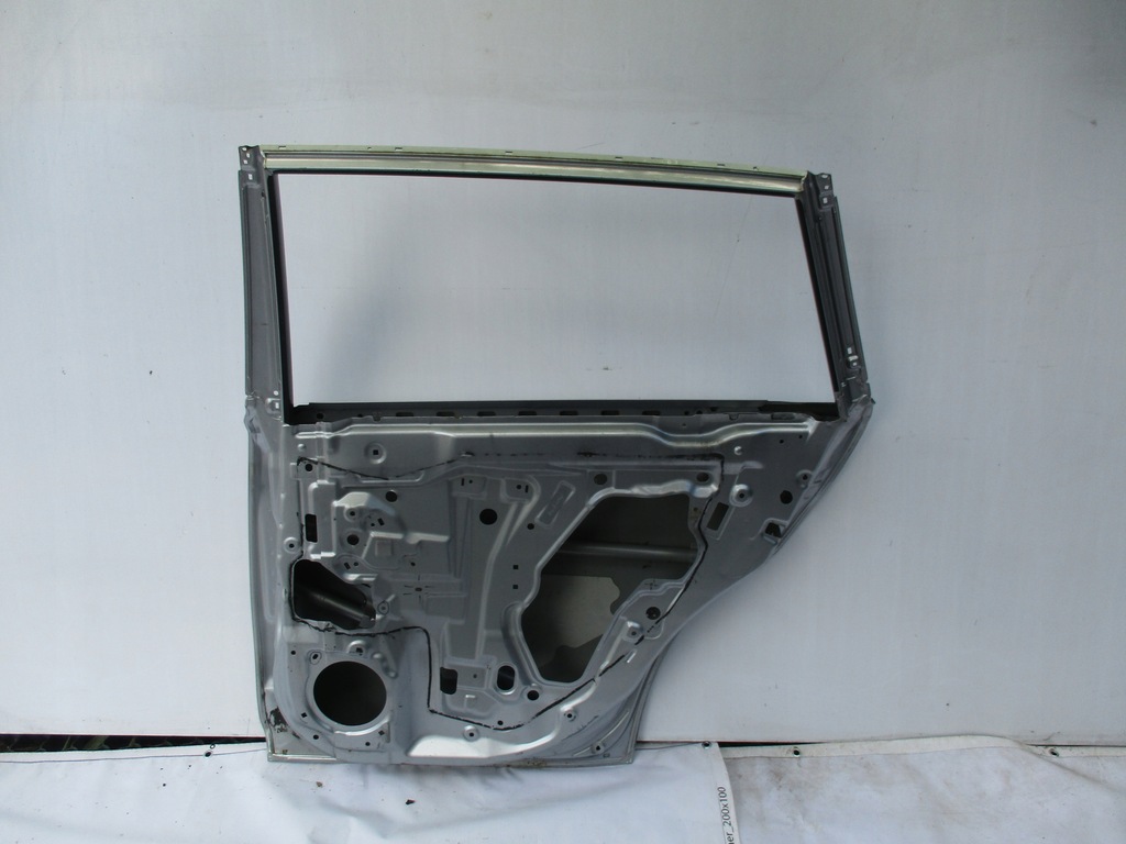 фото №12, Двері правий задня subaru legacy outback 09-14r kombi