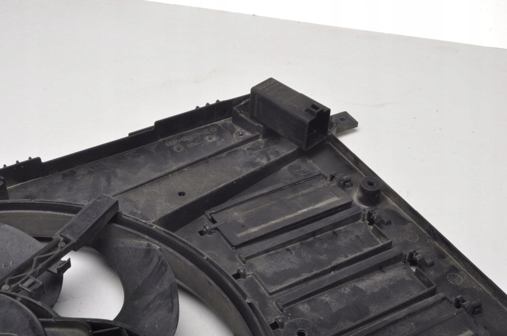 фото №7, Volvo v60 d3 / d4 вентилятор радіатора 31293778