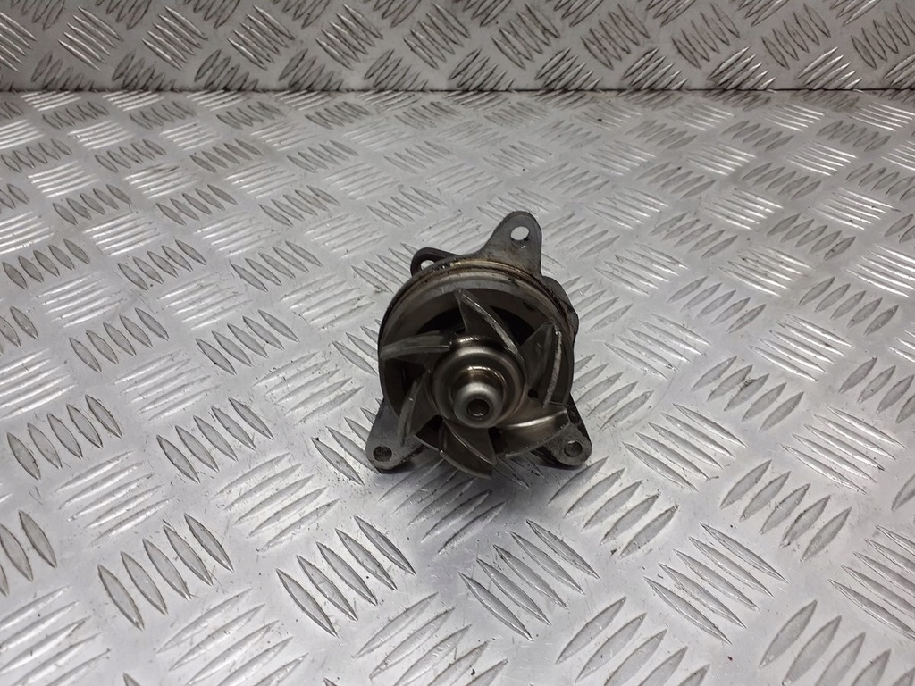 фото №1, Насос wody ford mondeo mk3 1.8 16v