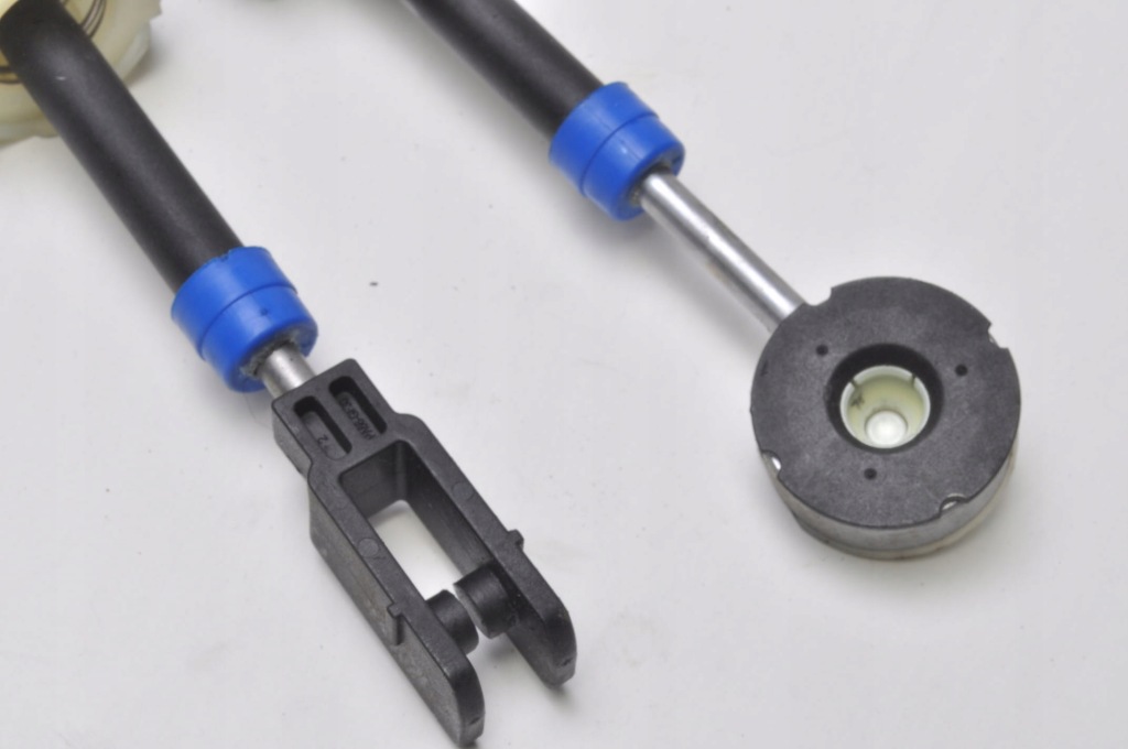 Mercedes w177 1.3 тросы переключения передач a1773604800 с Разборки