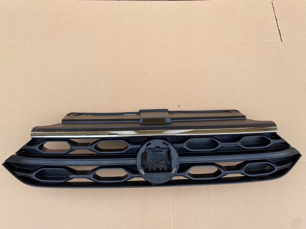 фото №1, Vw t-roc 2ga решётка радиатора решётка радиатора перед